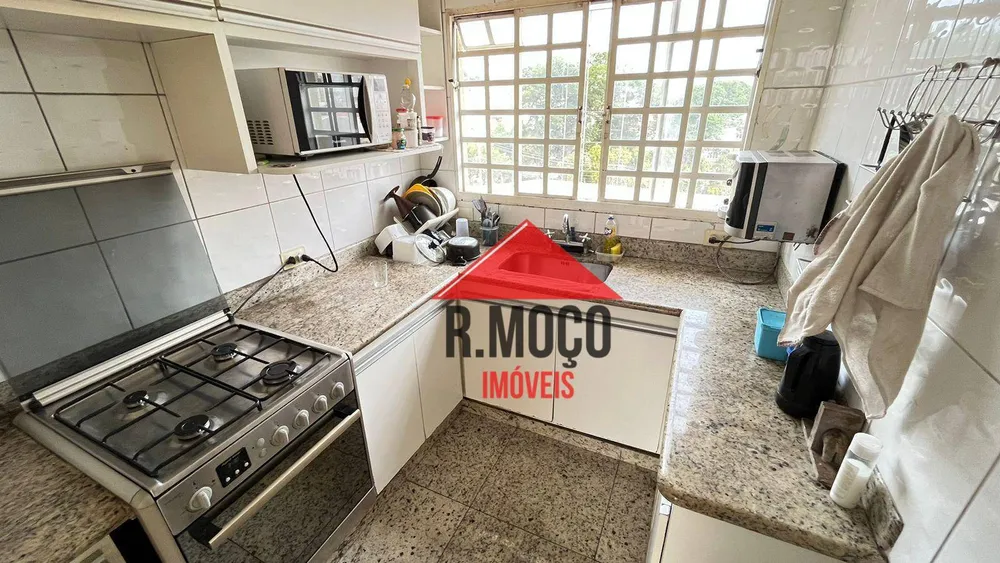Sobrado, 5 quartos, 315 m² - Foto 2