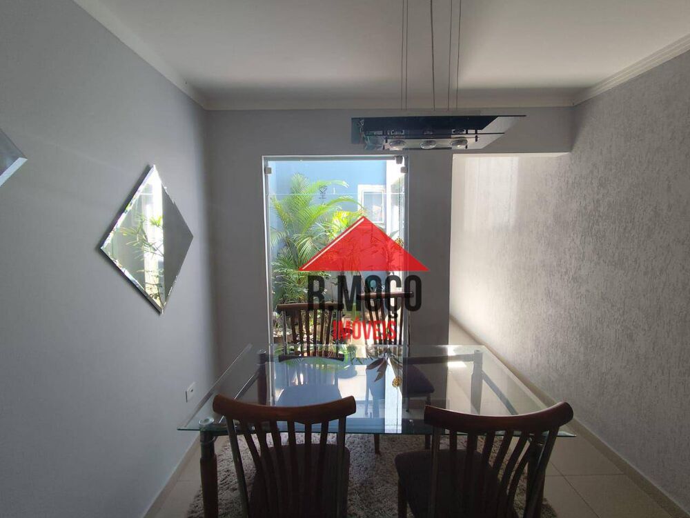 Sobrado à venda com 3 quartos, 107m² - Foto 2