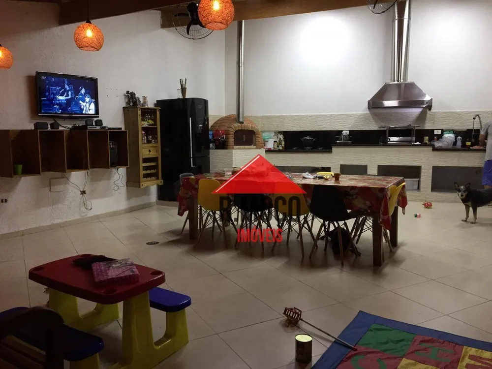 Casa, 2 quartos, 492 m² - Foto 15