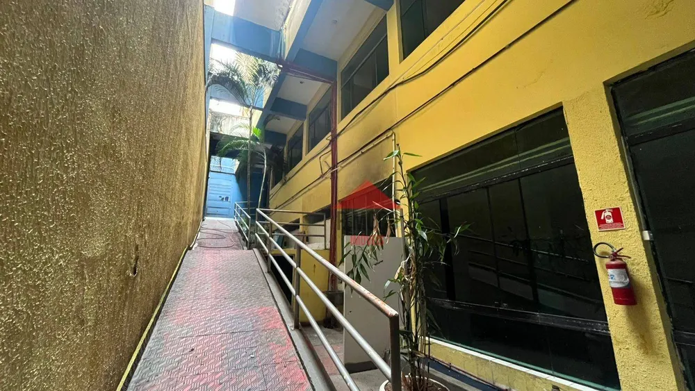 Loja-Salão, 1300 m² - Foto 16