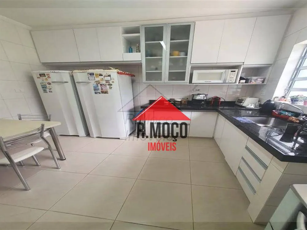 Sobrado, 3 quartos, 270 m² - Foto 13