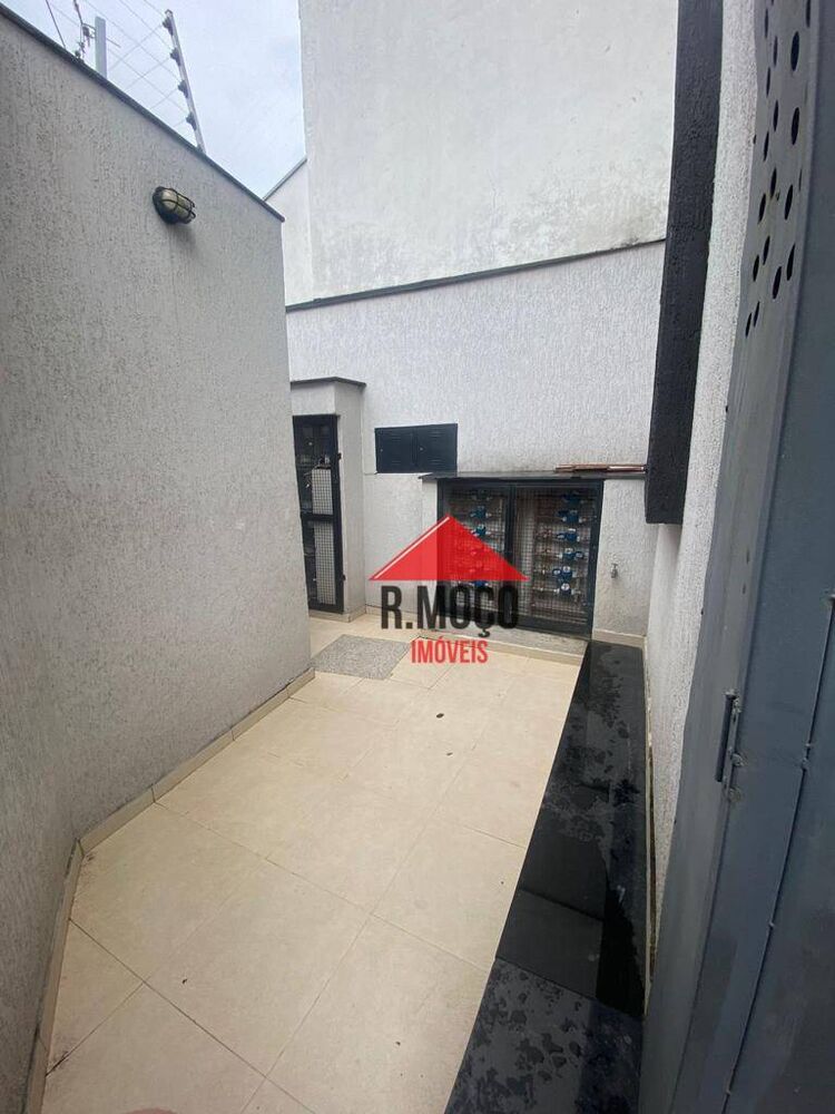 Apartamento, 1 quarto, 27 m² - Foto 2