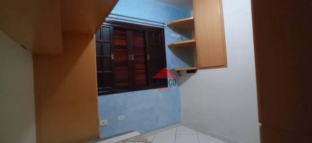 Sobrado, 3 quartos, 121 m² - Foto 2