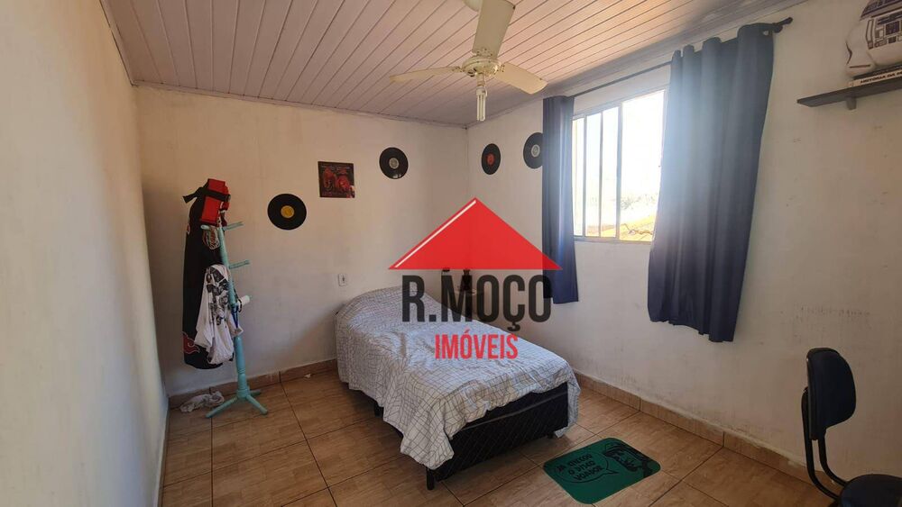 Casa, 5 quartos, 215 m² - Foto 2