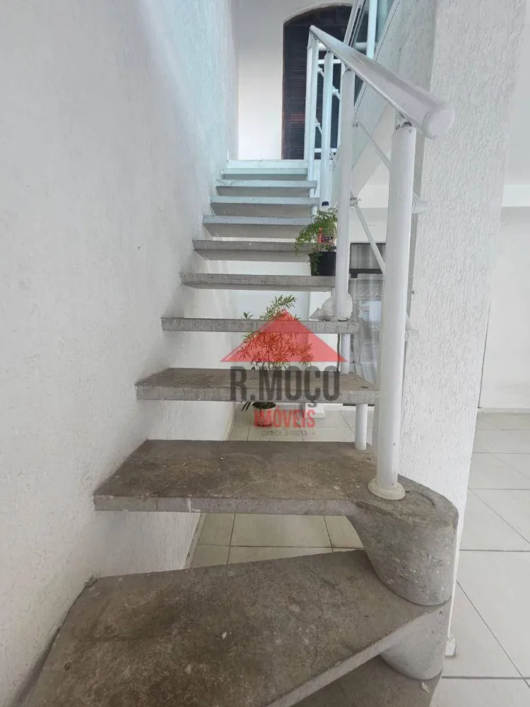 Sobrado, 3 quartos, 149 m² - Foto 2