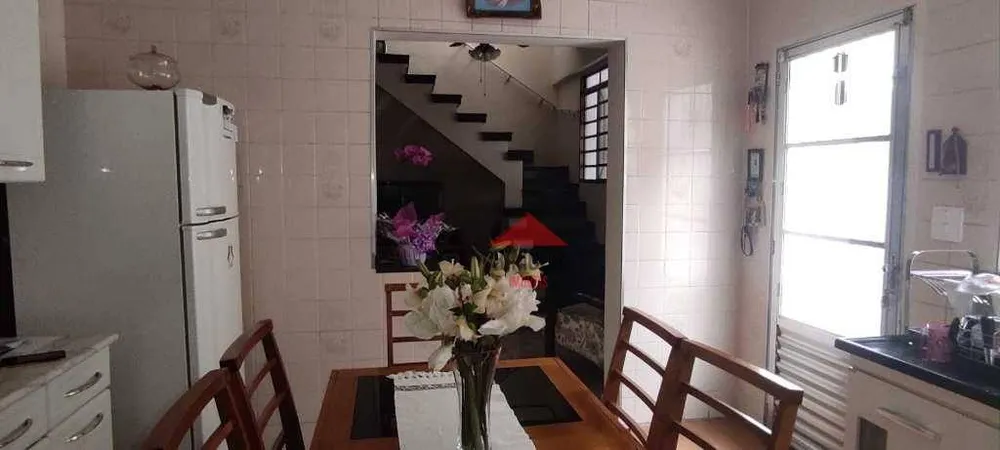 Casa, 4 quartos, 220 m² - Foto 8