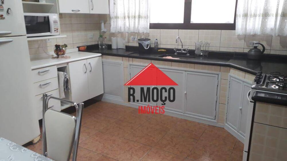 Sobrado, 3 quartos, 174 m² - Foto 2