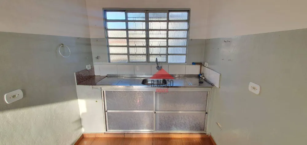 Casa, 6 quartos, 150 m² - Foto 6