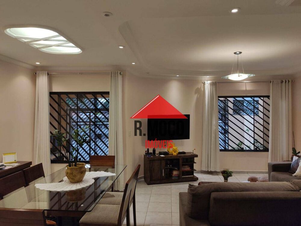 Sobrado à venda com 3 quartos, 145m² - Foto 1