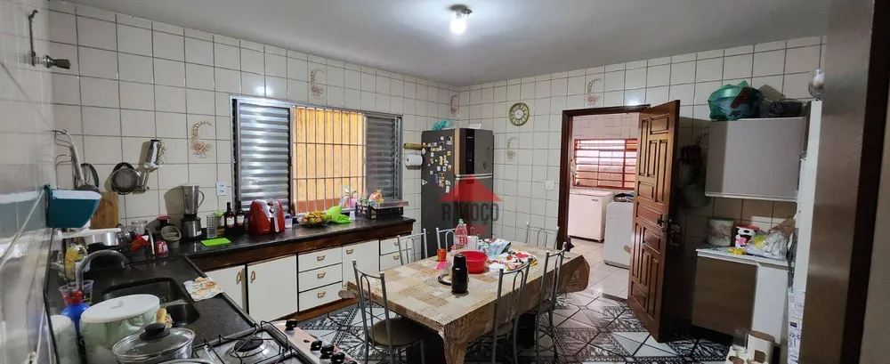 Sobrado, 3 quartos, 360 m² - Foto 3