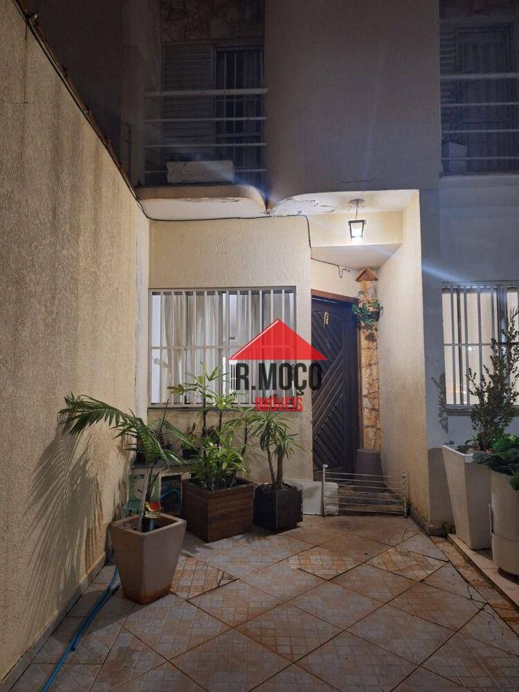 Sobrado, 3 quartos, 200 m² - Foto 1