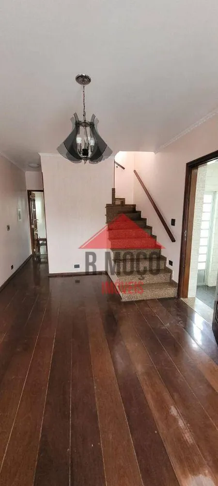 Sobrado, 3 quartos, 221 m² - Foto 2