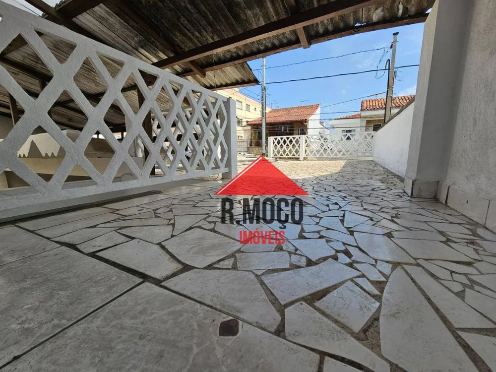 Casa, 2 quartos, 235 m² - Foto 1