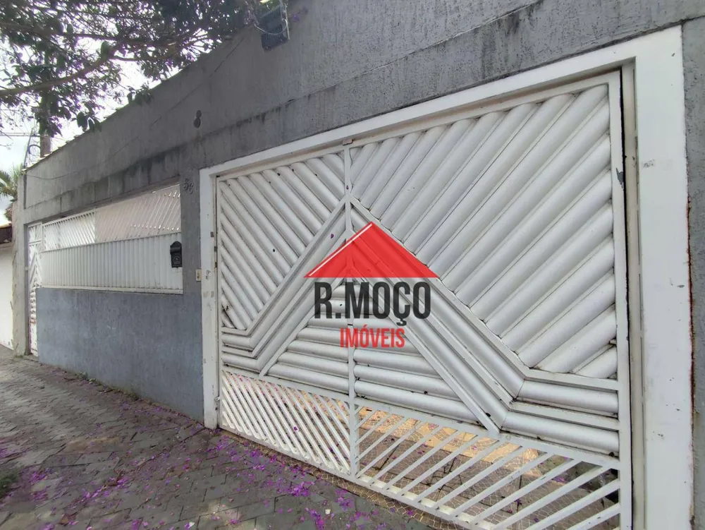 Casa, 9 quartos, 200 m² - Foto 1