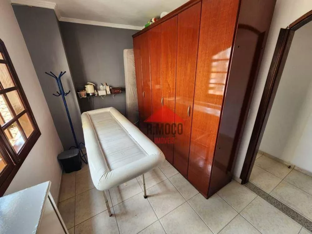 Sobrado, 4 quartos, 480 m² - Foto 4