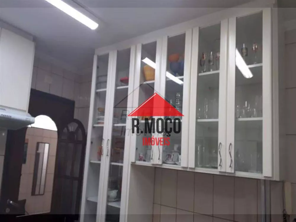 Sobrado, 2 quartos, 238 m² - Foto 2