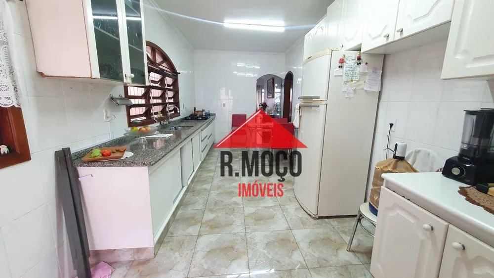 Casa, 3 quartos, 220 m² - Foto 14