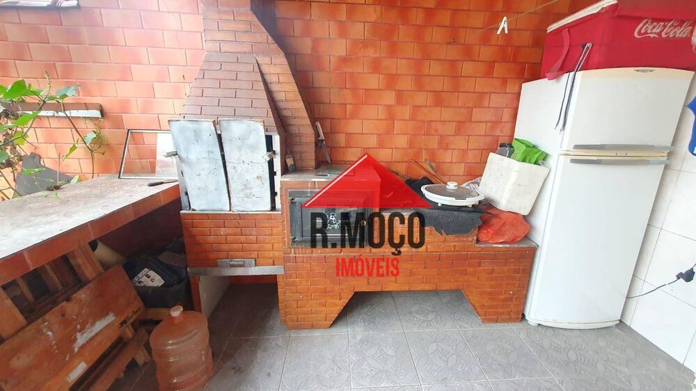 Casa, 3 quartos, 220 m² - Foto 3