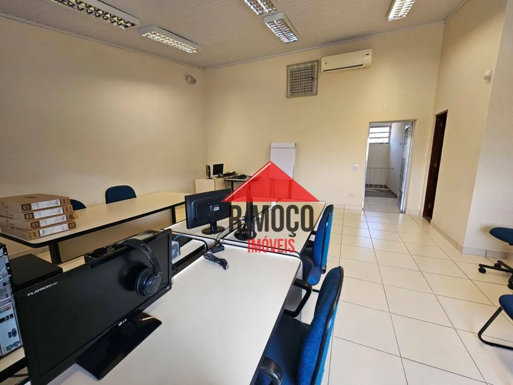 Sobrado, 3 quartos, 208 m² - Foto 4