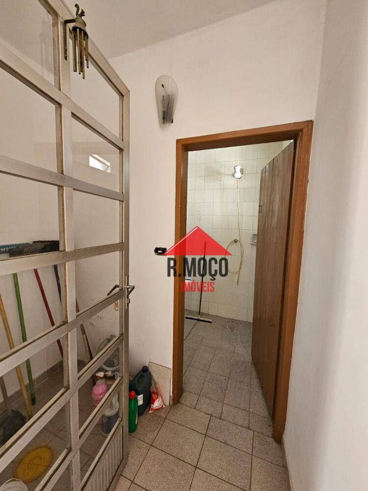 Casa, 2 quartos, 195 m² - Foto 1
