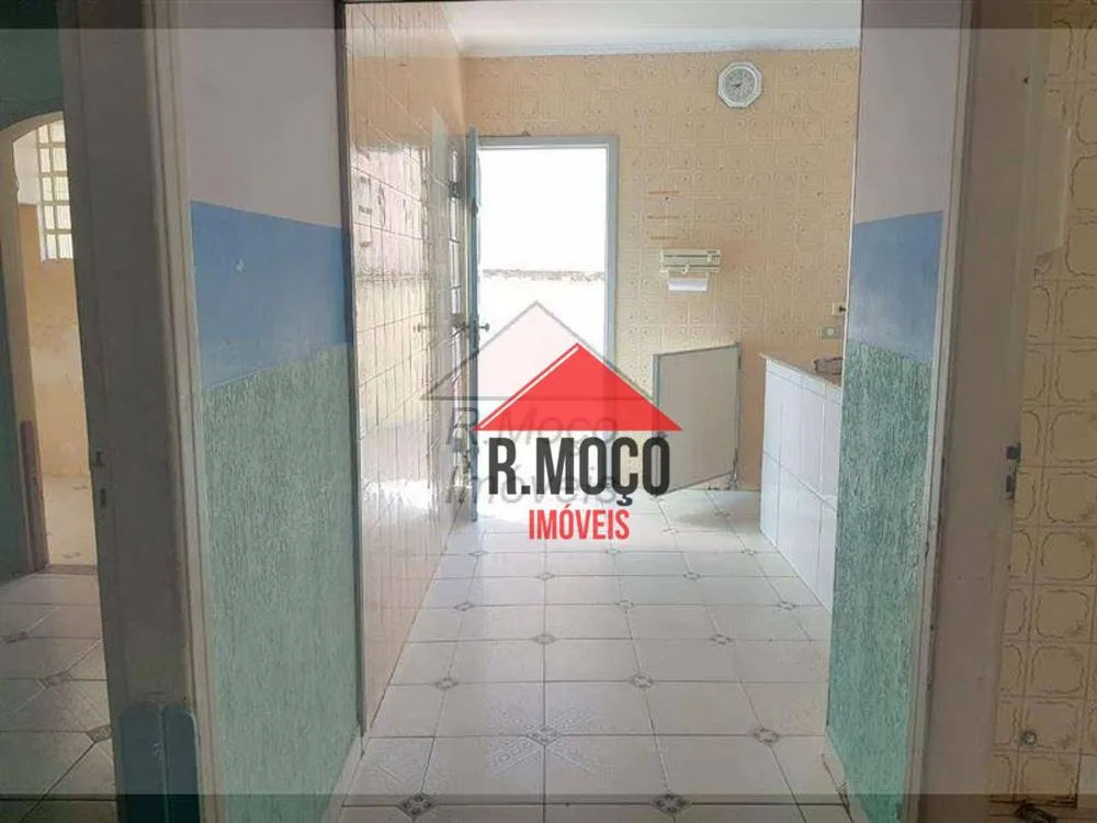 Sobrado, 10 quartos, 219 m² - Foto 2