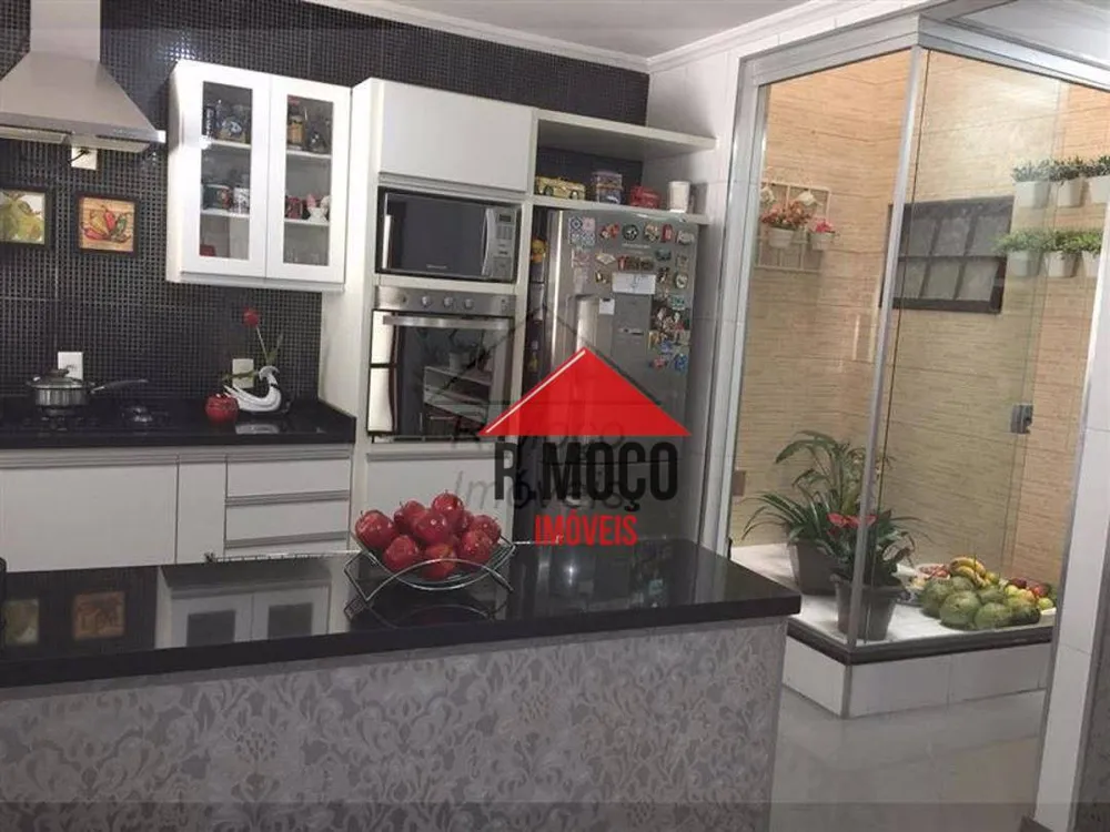 Casa, 4 quartos, 230 m² - Foto 10