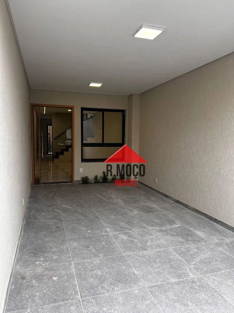 Sobrado, 3 quartos, 129 m² - Foto 2