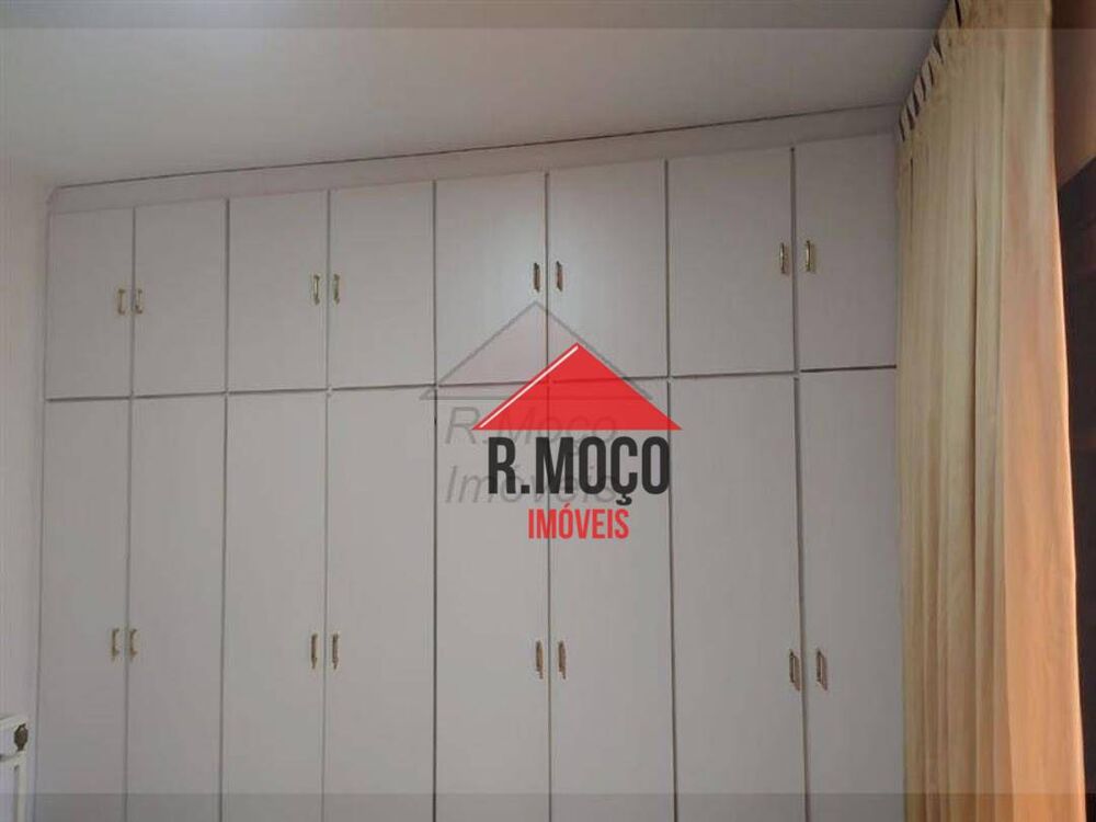 Casa, 3 quartos, 238 m² - Foto 3