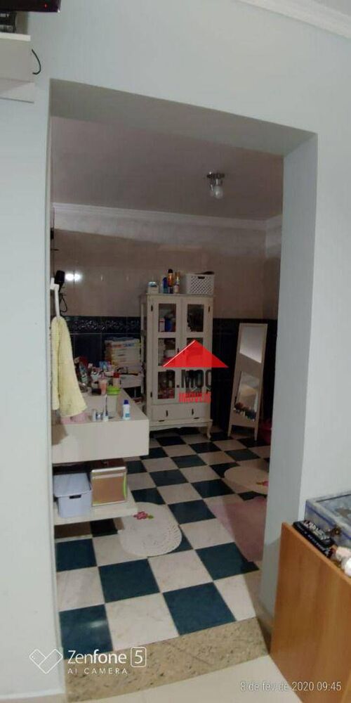 Sobrado à venda com 3 quartos, 260m² - Foto 2