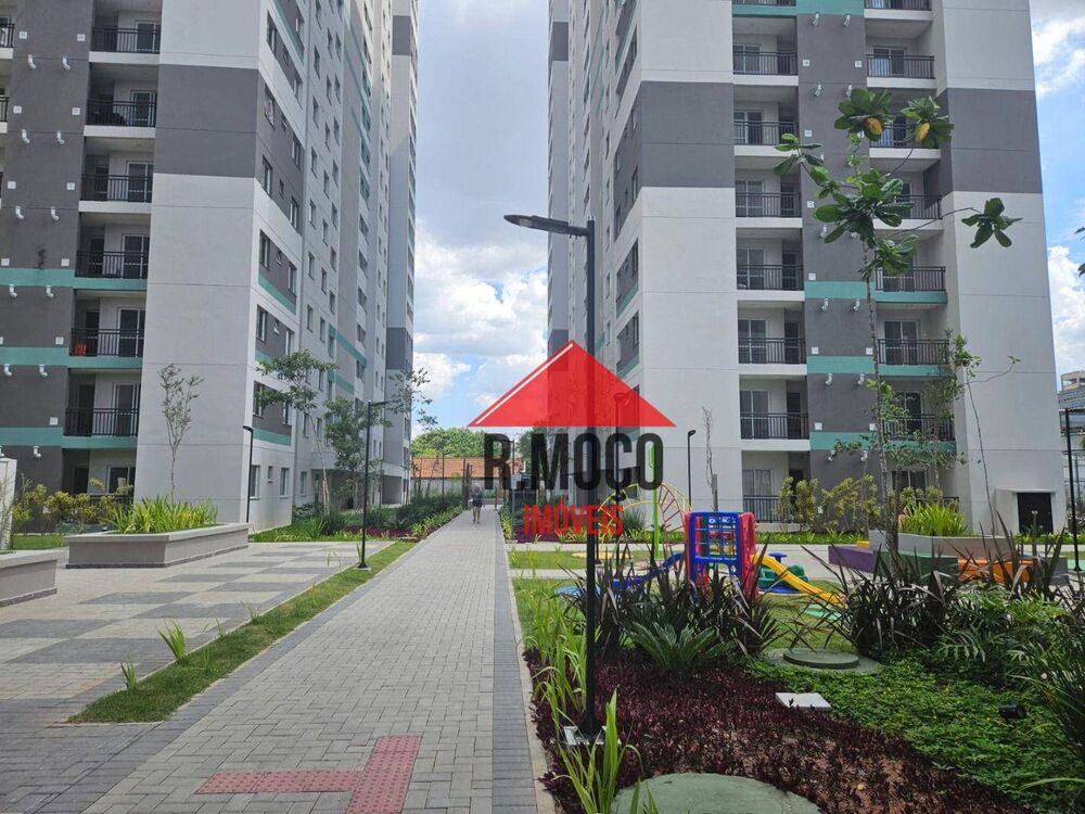 Apartamento para alugar com 2 quartos, 37m² - Foto 12