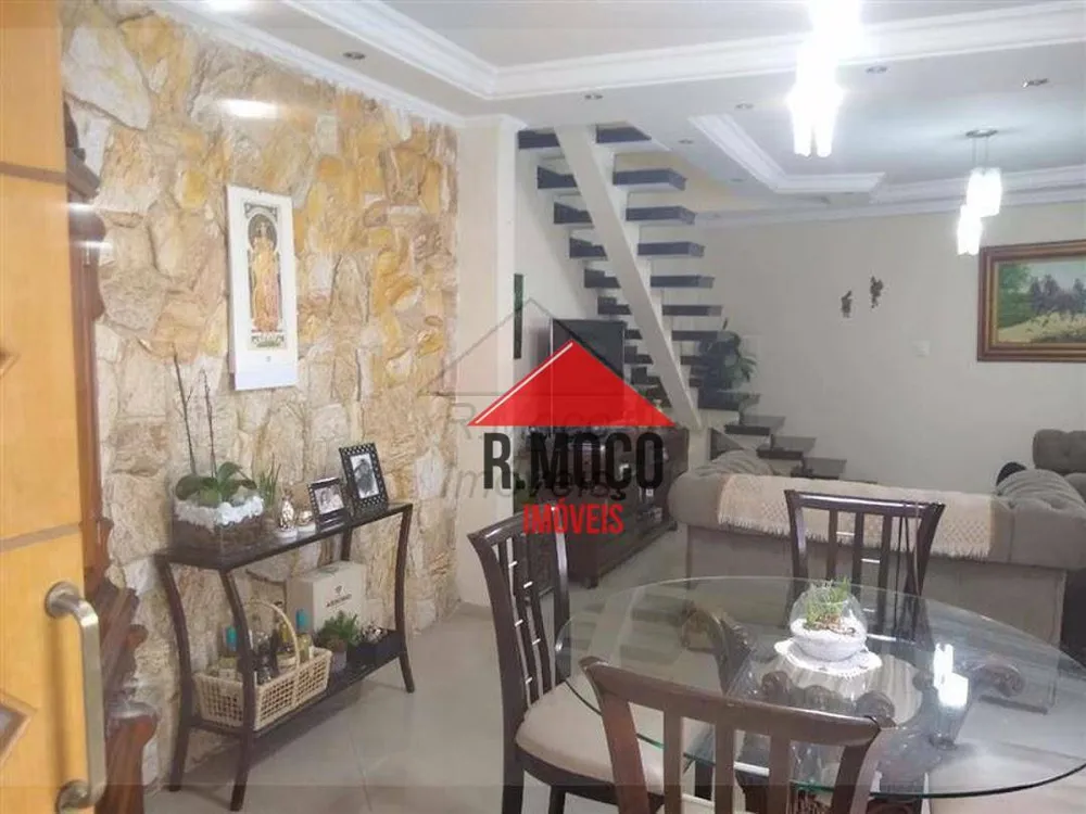 Sobrado, 3 quartos, 341 m² - Foto 2