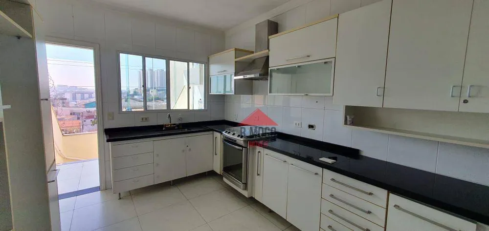 Sobrado, 3 quartos, 210 m² - Foto 13
