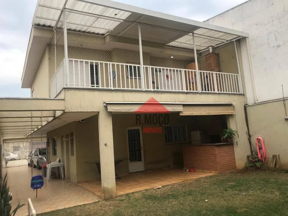 Sobrado, 4 quartos, 220 m² - Foto 1