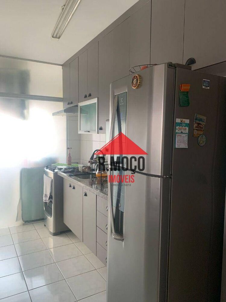 Apartamento à venda com 2 quartos, 50m² - Foto 4