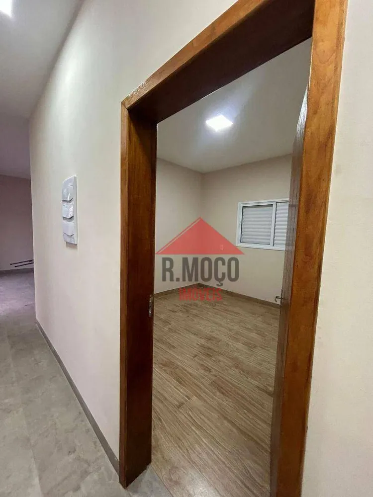 Chácara, 3 quartos, 1000 m² - Foto 4