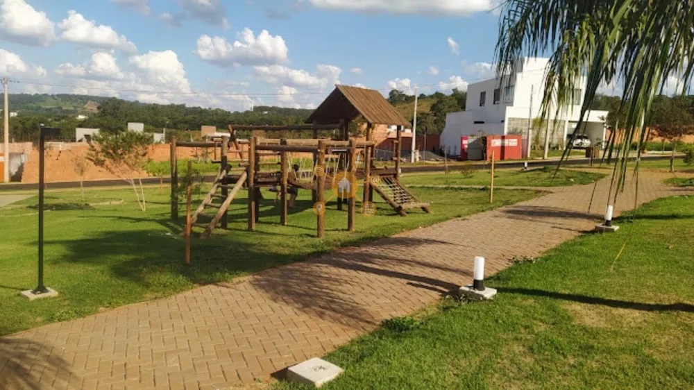 Terreno, 251 m² - Foto 1