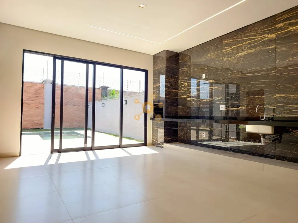 Casa, 3 quartos, 200 m² - Foto 1