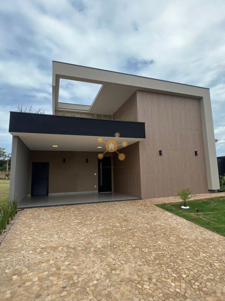 Casa, 3 quartos, 193 m² - Foto 1