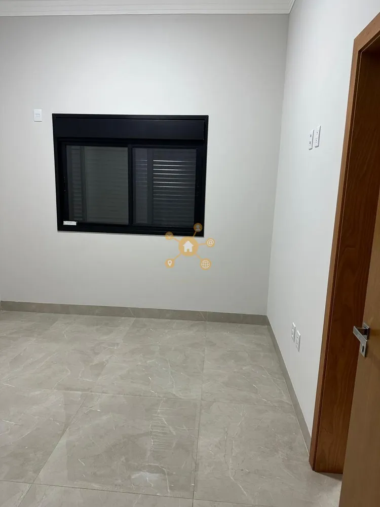 Casa, 3 quartos, 203 m² - Foto 3