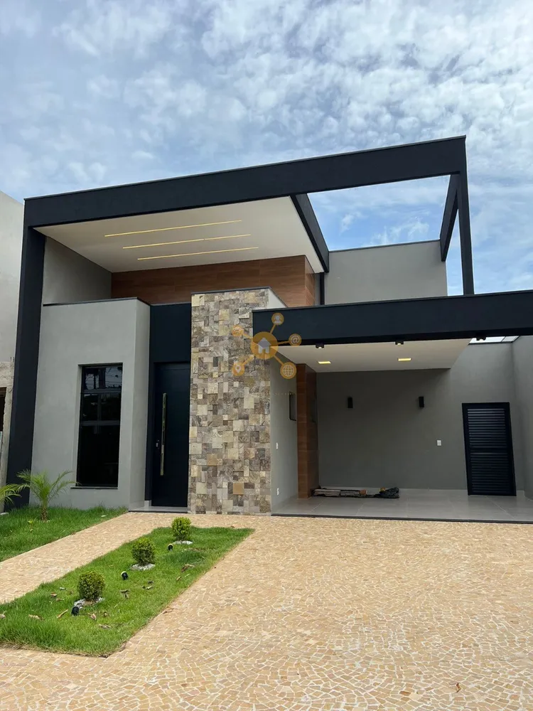 Casa, 3 quartos, 162 m² - Foto 1