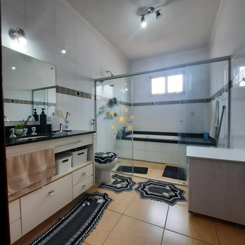 Casa, 3 quartos, 200 m² - Foto 11