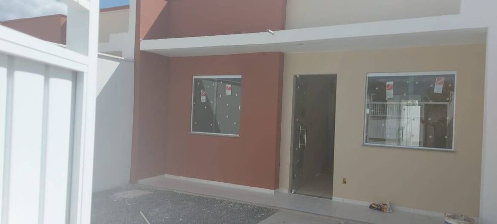 Casa à venda com 2 quartos, 55m² - Foto 3
