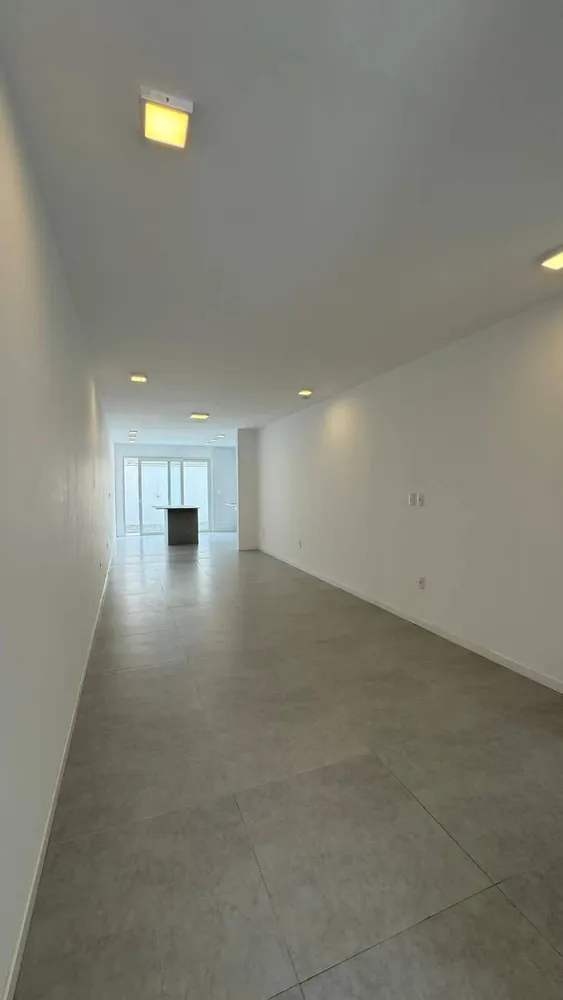 Casa, 3 quartos, 93 m² - Foto 2