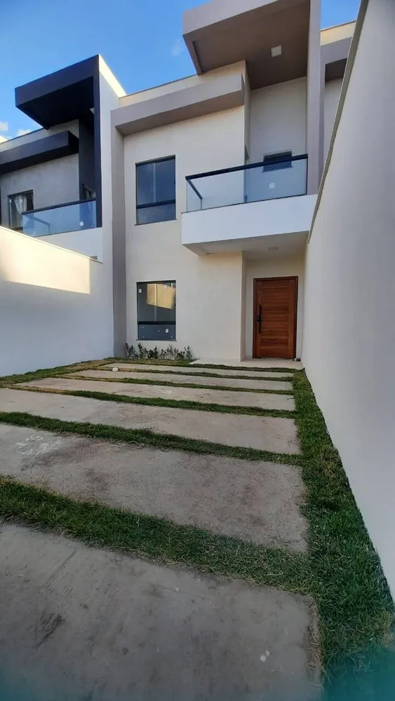 Casa, 3 quartos, 114 m² - Foto 1