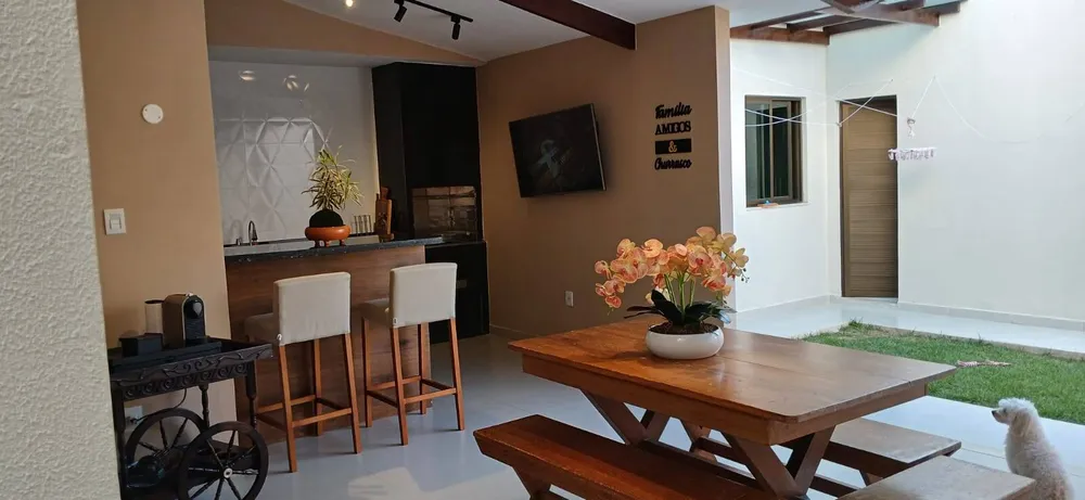 Casa, 4 quartos, 153 m² - Foto 2
