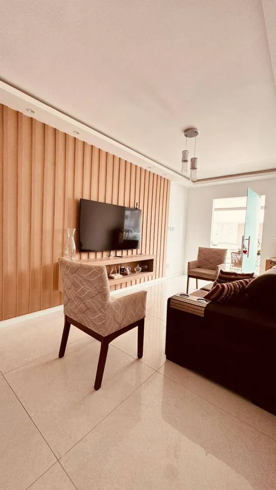 Casa, 3 quartos, 146 m² - Foto 1