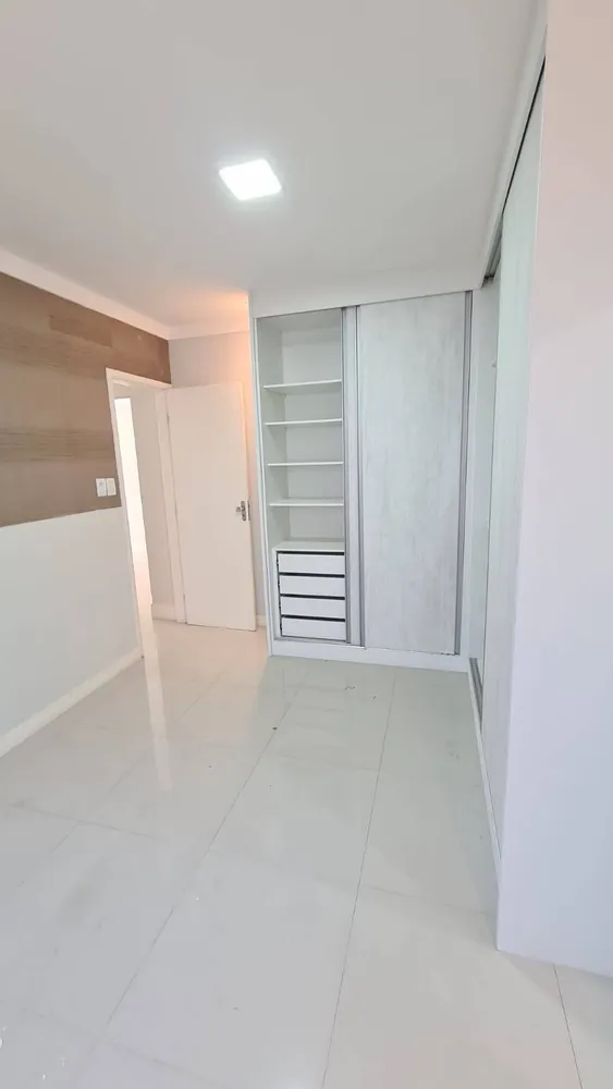 Casa, 3 quartos, 142 m² - Foto 3