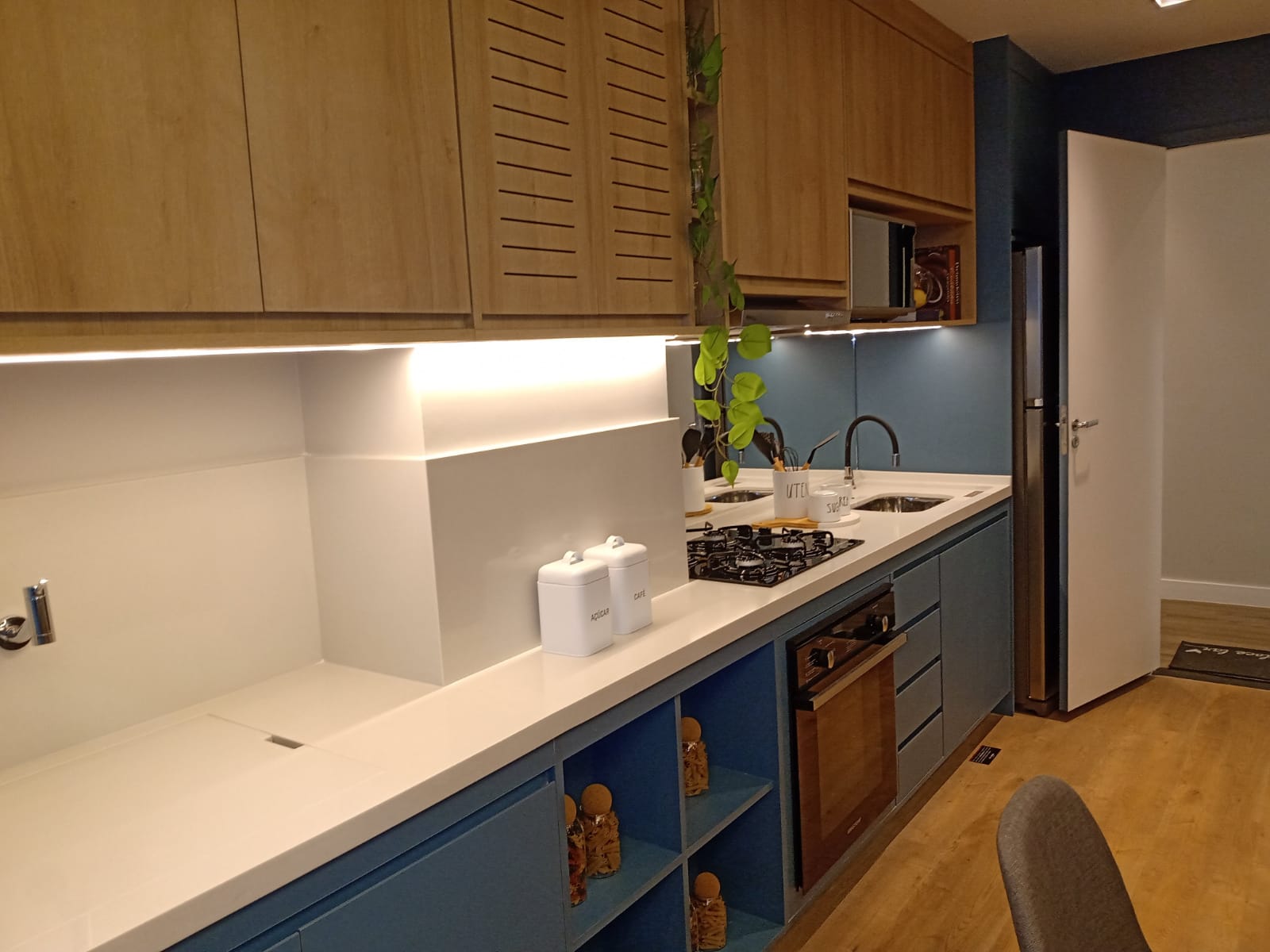 Apartamento à venda com 2 quartos, 37m² - Foto 7