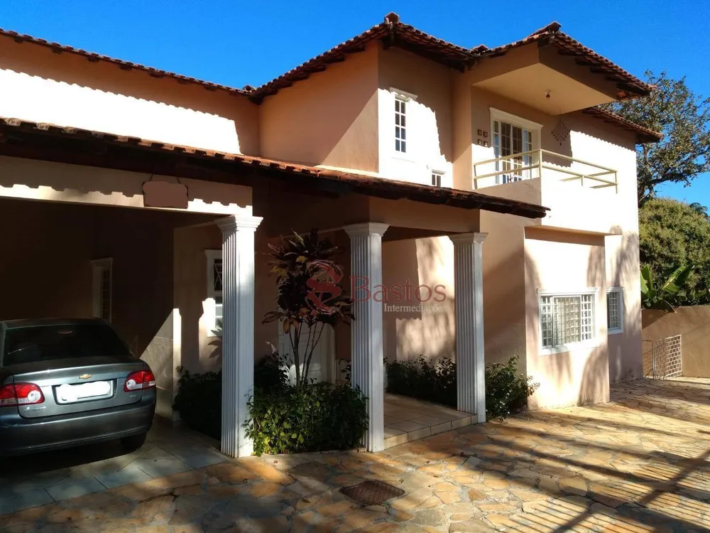 Casa, 6 quartos, 406 m² - Foto 2