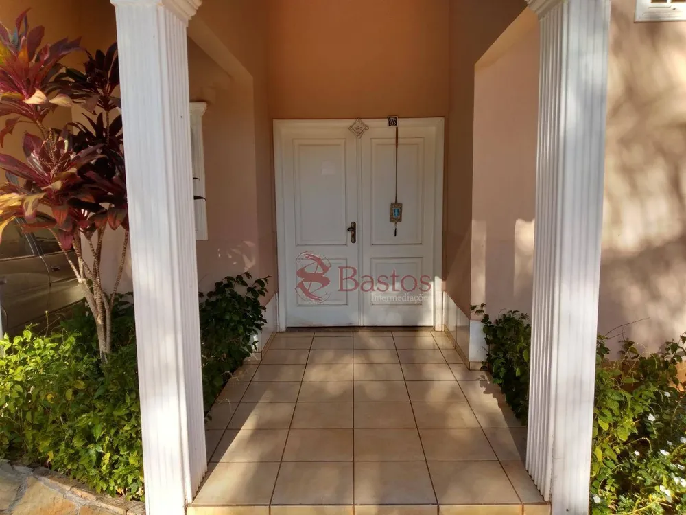 Casa, 6 quartos, 406 m² - Foto 1